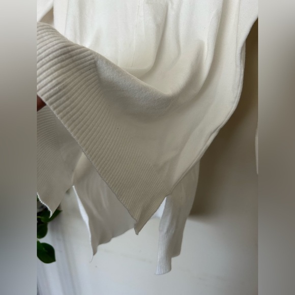Alexander +David White long sleeve Hi-Low Soft Stretchy Sweater Size M/L - Picture 4 of 8